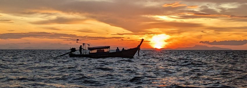 Thrilling new Experiences in Thailand! – (Un)popular Cultures