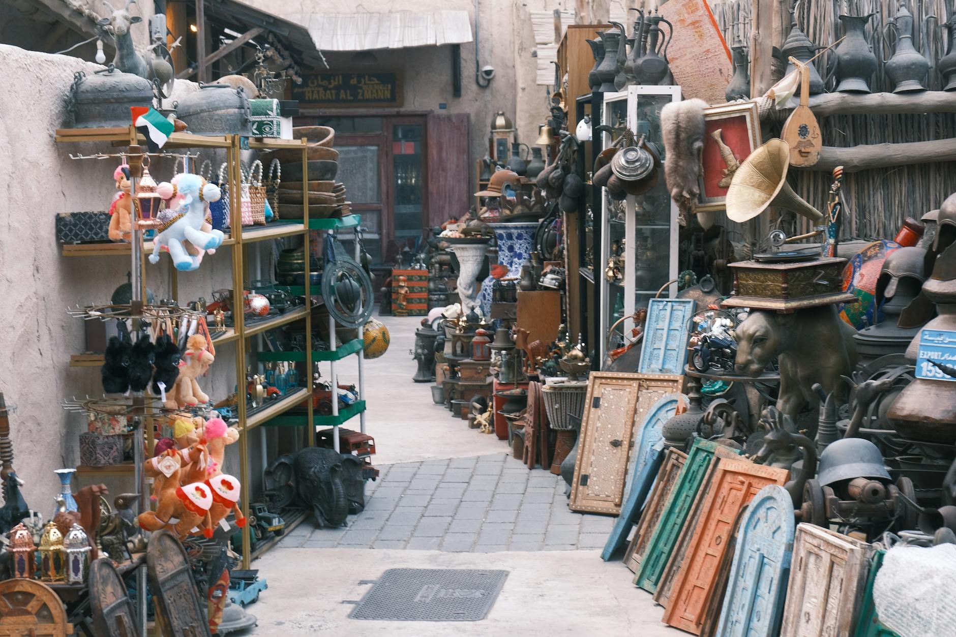 Explore a vibrant alley filled with antique treasures, vintage items, and cultural artifacts.
