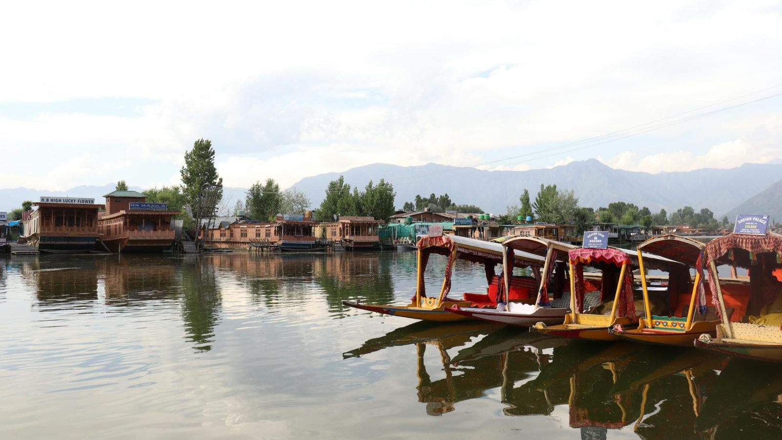 Kashmir Trip 2026: Srinagar, Gulmarg & Pahalgam 7-Day Guide