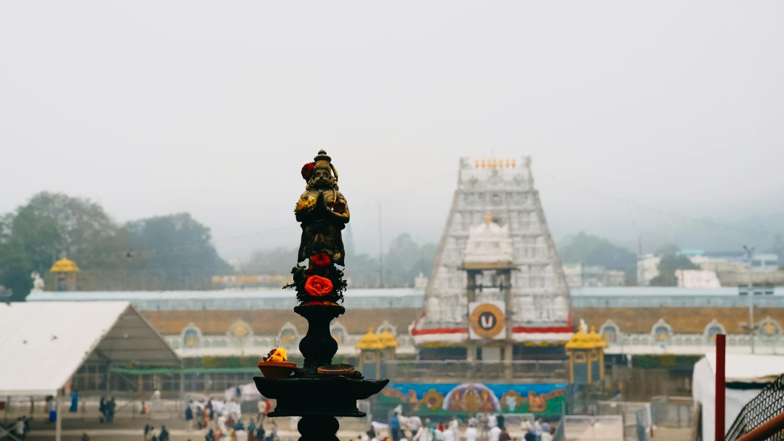 Tirupati Balaji Darshan Guide 2026: Online Booking, Times & Trip Plan