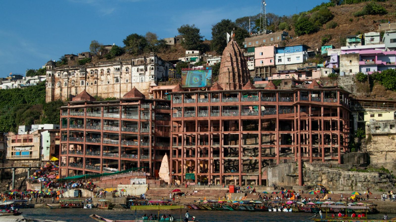 Omkareshwar Jyotirlinga 2026: Narmada Island Temple & MP Pilgrimage Guide