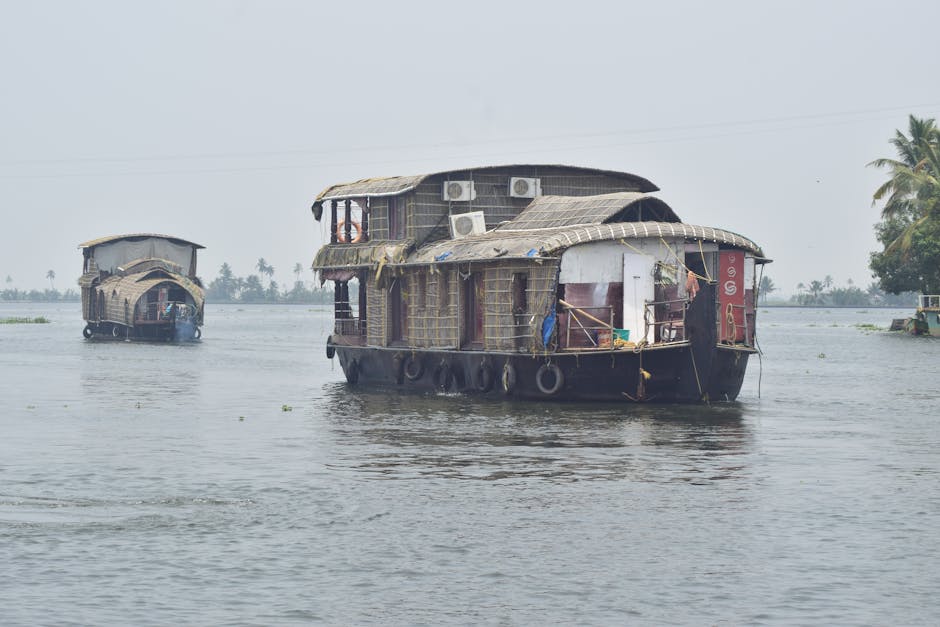 kerala houseboat