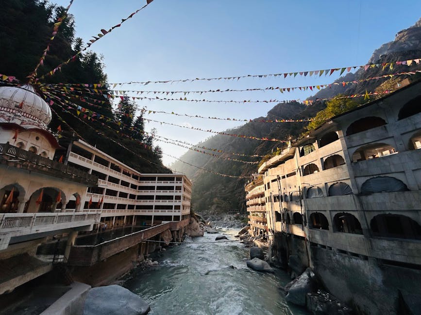 hemkund lake