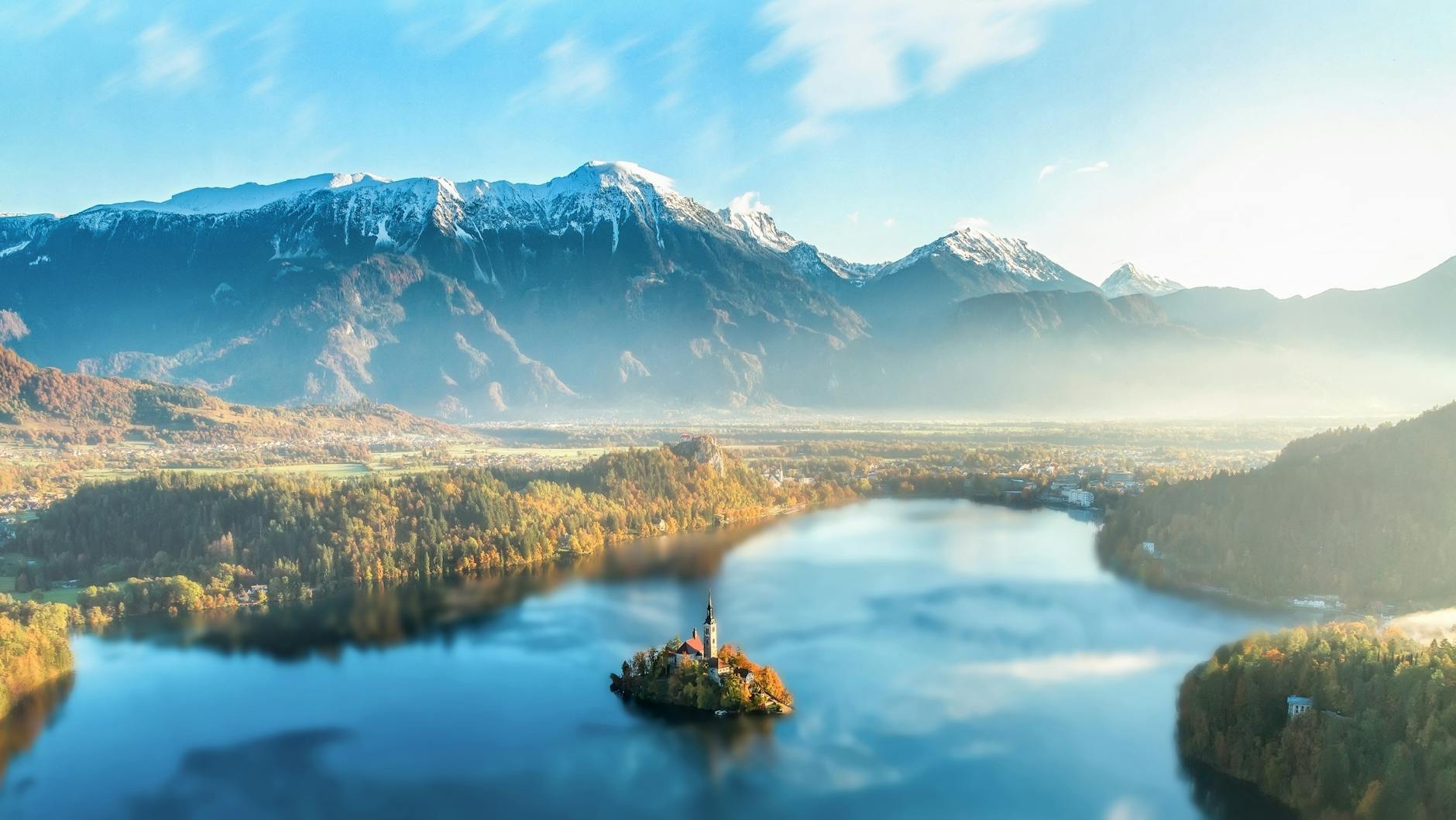 Travel guide image